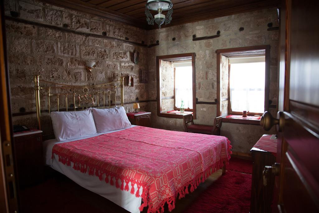 Hagiati Guesthouse Edessa Pokoj fotografie